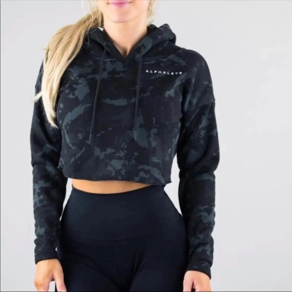 Alphalete Cropped Camo Hooded Sweatshirt